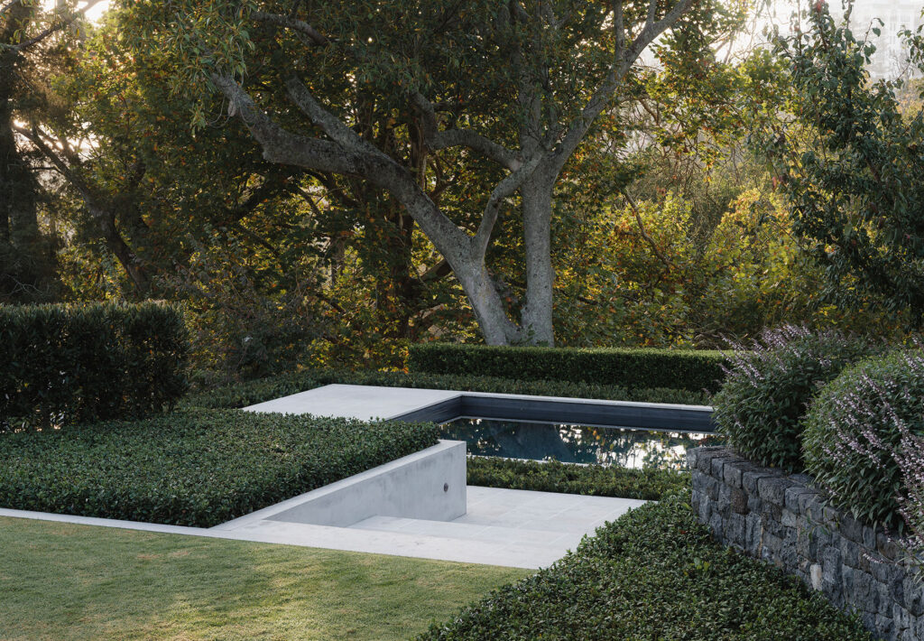 JAREDLOCKHARTDESIGN_DST-JLD-HEPBURN-0336-5449_crop