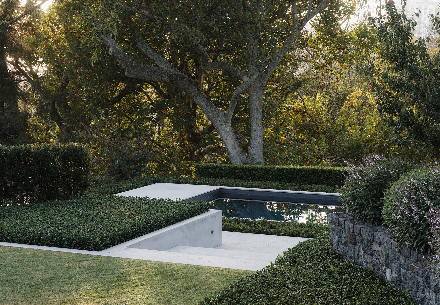 JAREDLOCKHARTDESIGN_DST-JLD-HEPBURN-0336-5449_crop