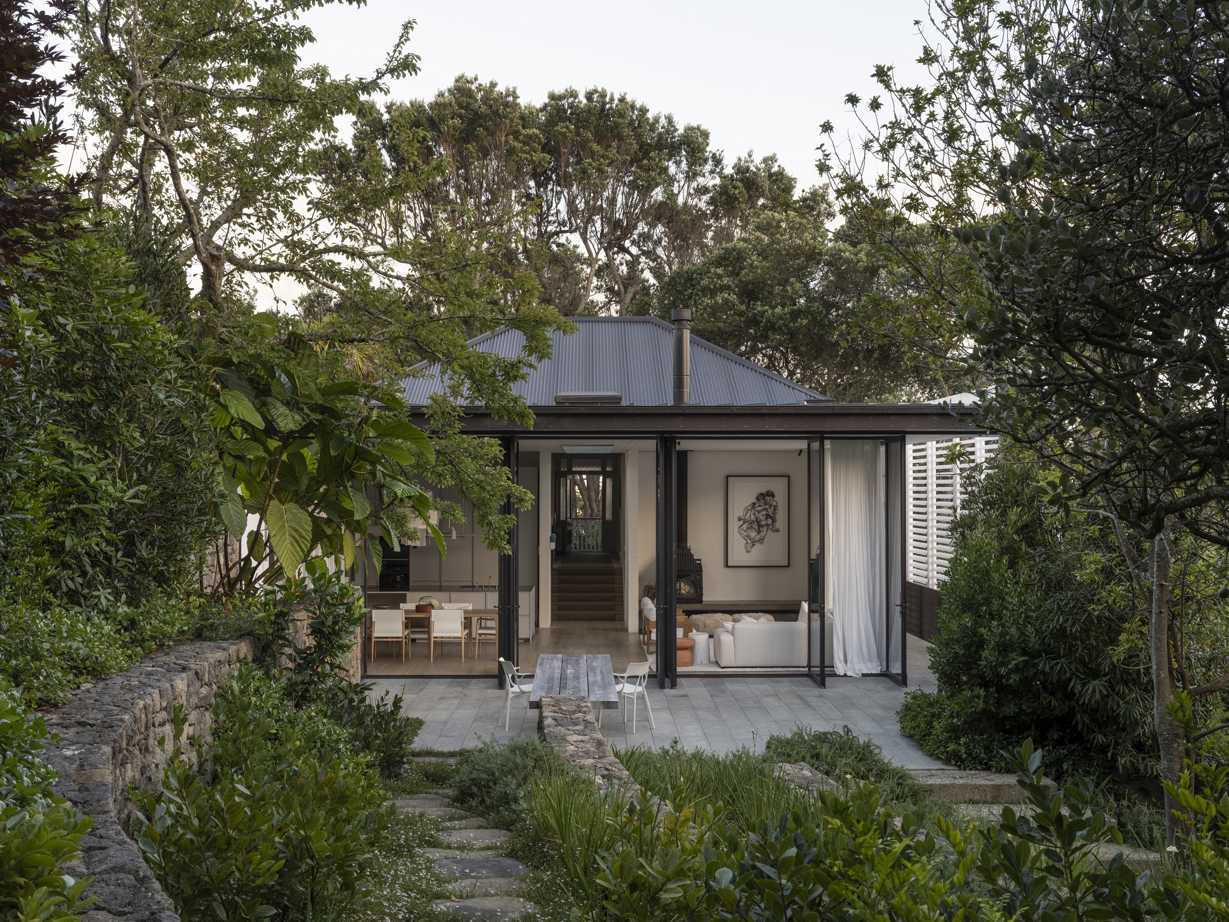 jaredlockhartdesign_DST-JMA-ALBERON-0225-0109