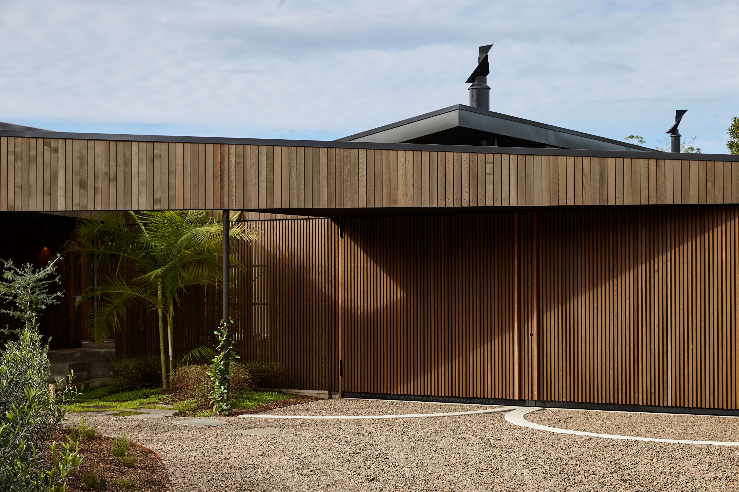 JAREDLOCKHARTDESIGN_2107-HERBST-Matapouri_1102x