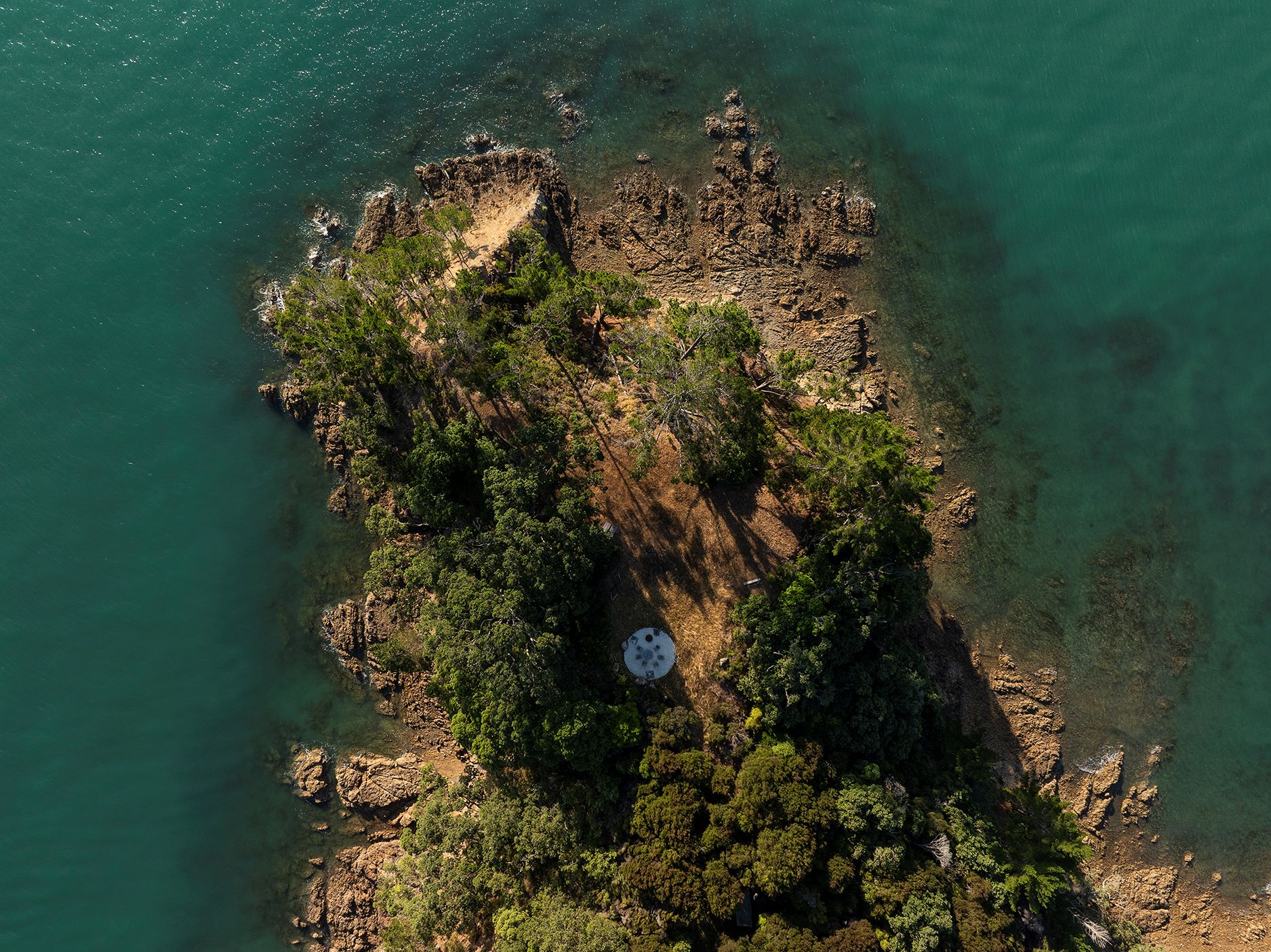 JAREDLOCKHARTDESIGN_DST-JLD-WAIHEKE-0125-0947
