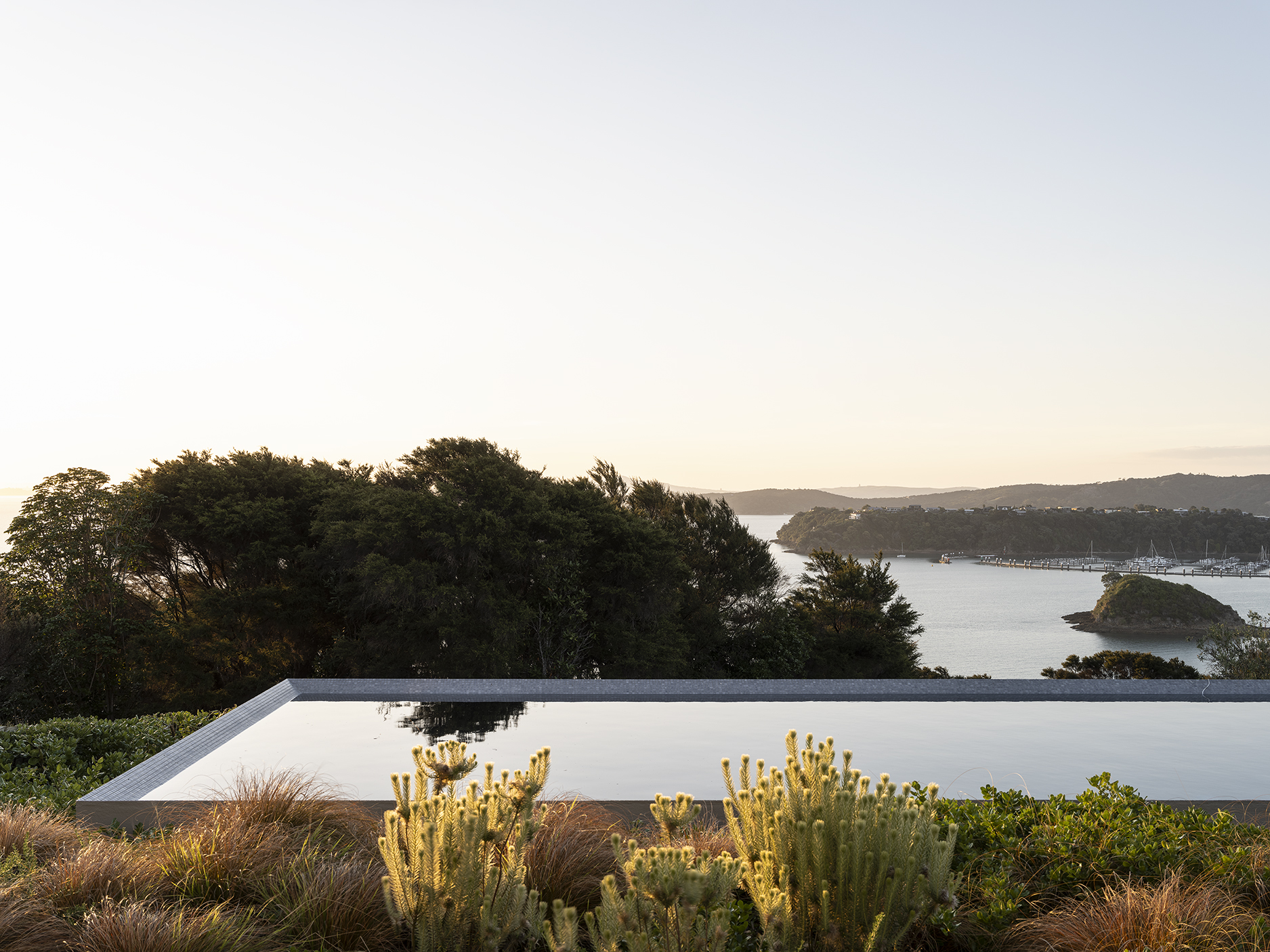 JAREDLOCKHARTDESIGN_DST-JLD-WAIHEKE-0125-7890