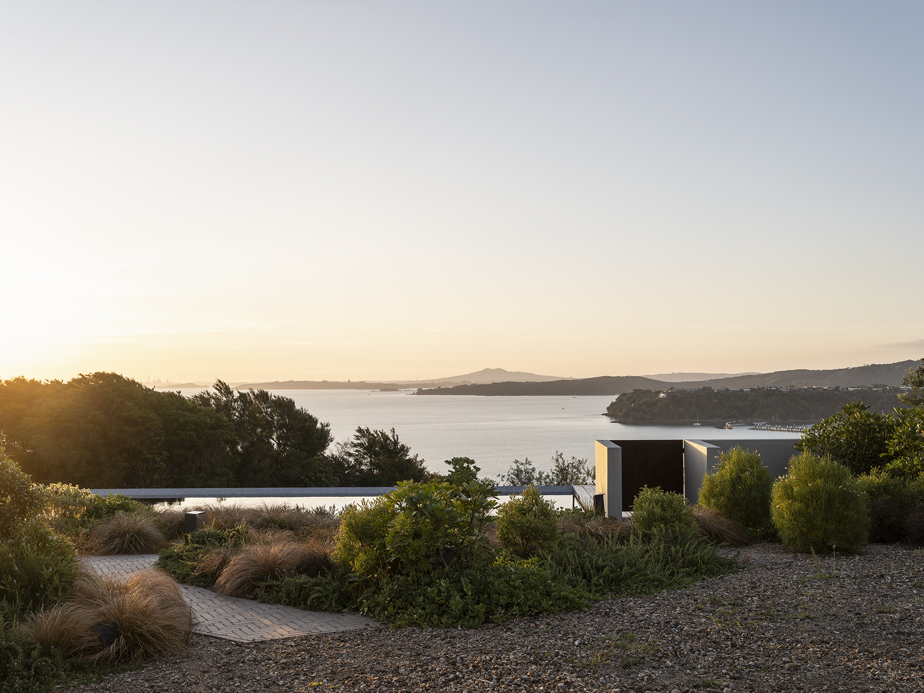 JAREDLOCKHARTDESIGN_DST-JLD-WAIHEKE-0125-7891