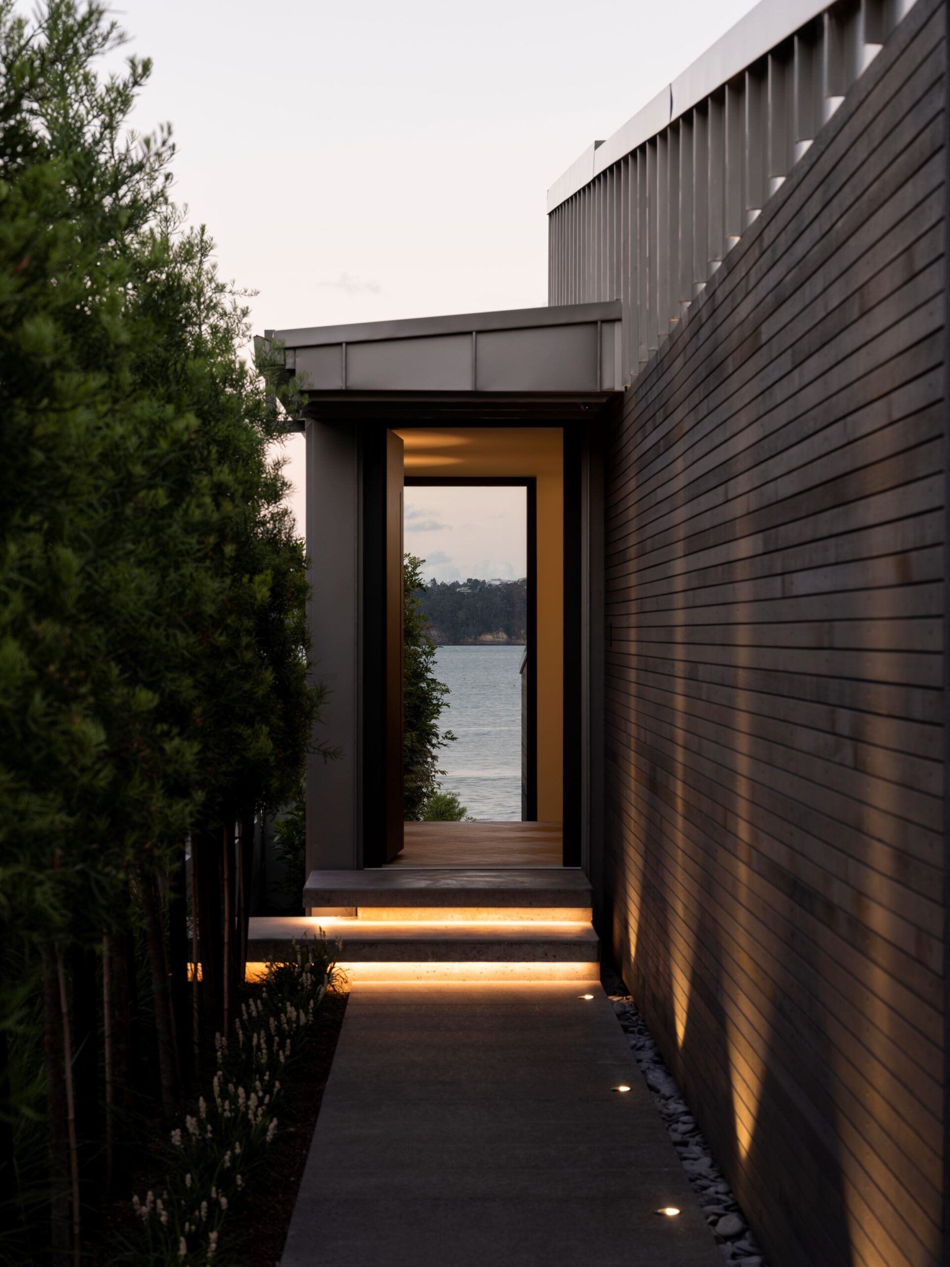 JAREDLOCKHARTDESIGN_DST-SDA-WESTEND-0123-3094