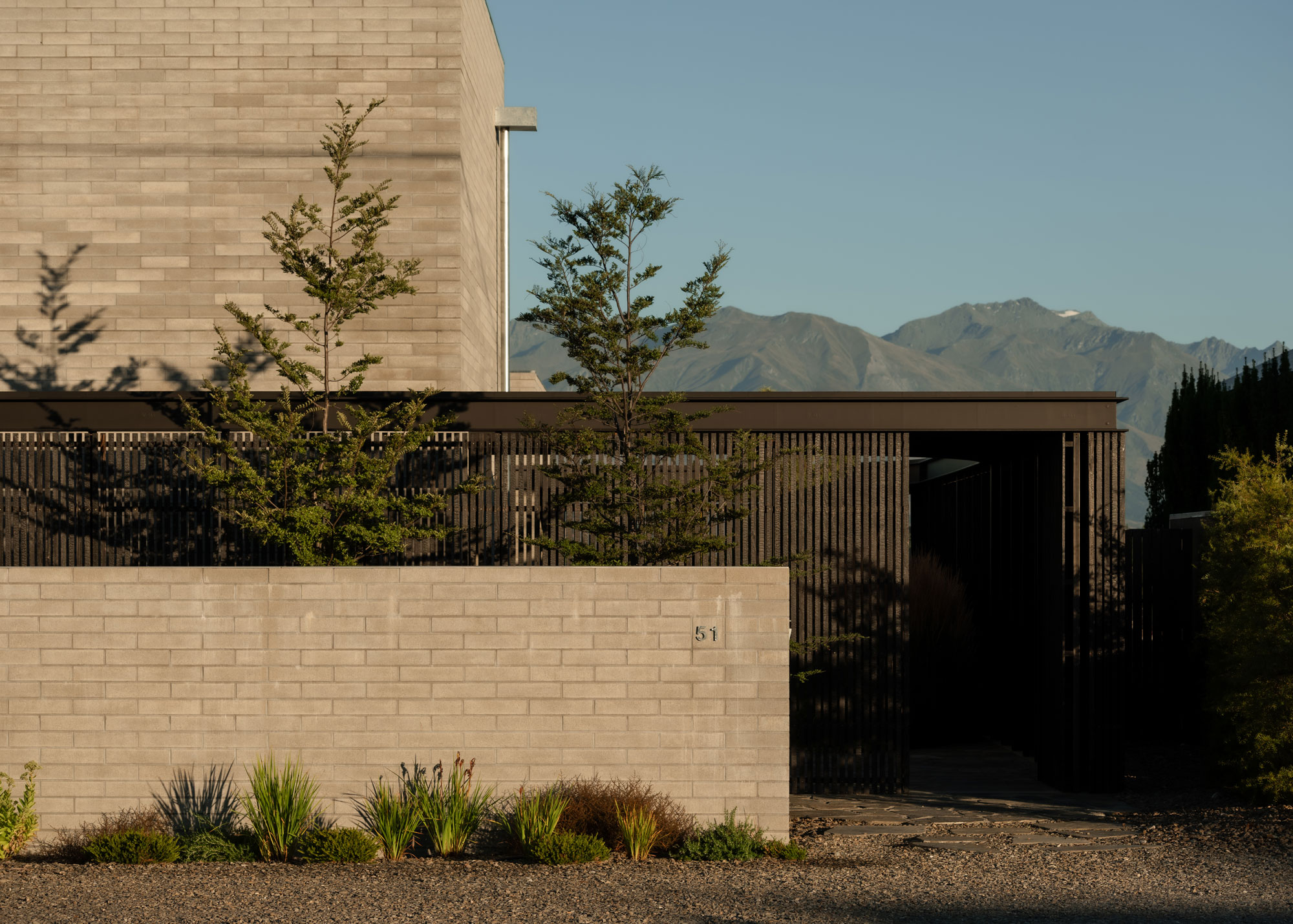 Jaredlockhartdesign_S.K.I-House-February-2025-High-Res-8321